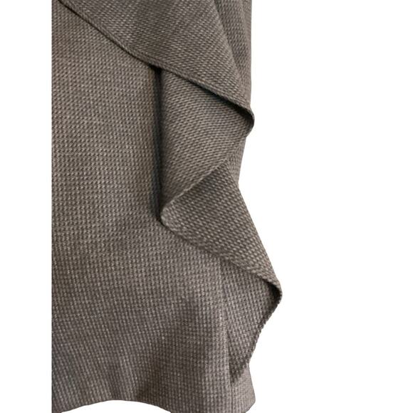 Halogen Skirt Women's SZ 12P Brownish Gray Plaid Ruffle Above Knee Length - Picture 4 of 11